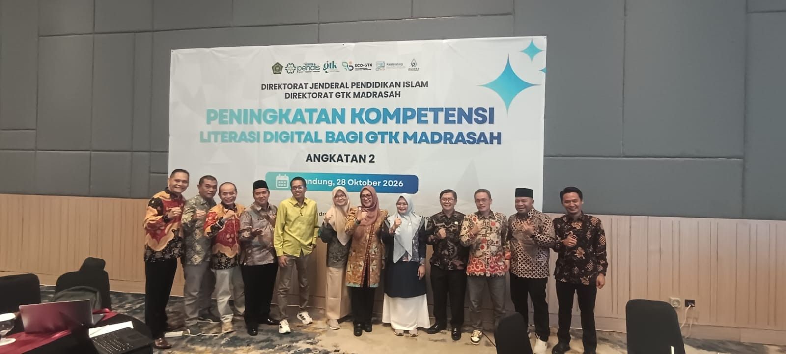 Perwakilan MAN 1 Subang Ikuti Workshop Literasi Digital dan Pelatihan AI Gemini Academy di Bandung
